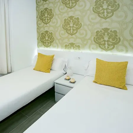 Apartman Monko Center, Garden & Pool O
