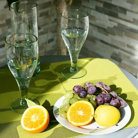 Apartman Monko Center, Garden & Pool O